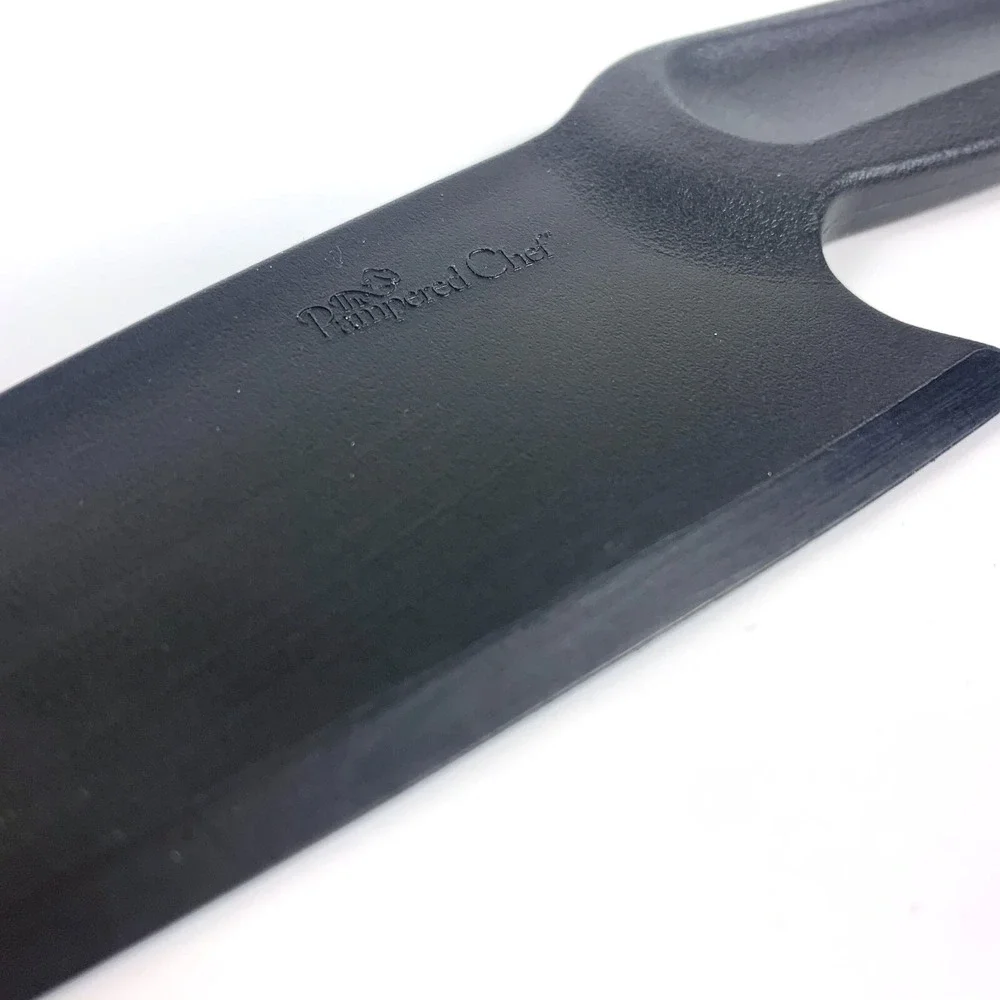 Pampered Chef Black Nylon Lot of 6 Utensils Chop Chunk Scoop Loop‎ Knife Spatula